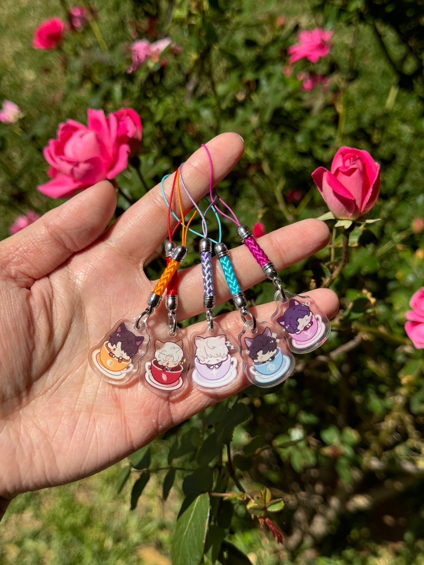 LADS kitty cup phone charms